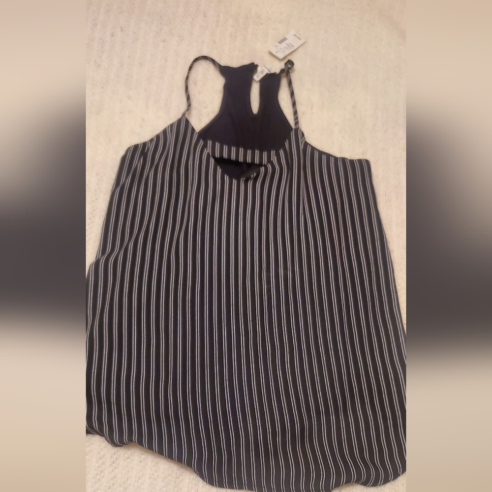 Top blouse Maurices small NWT